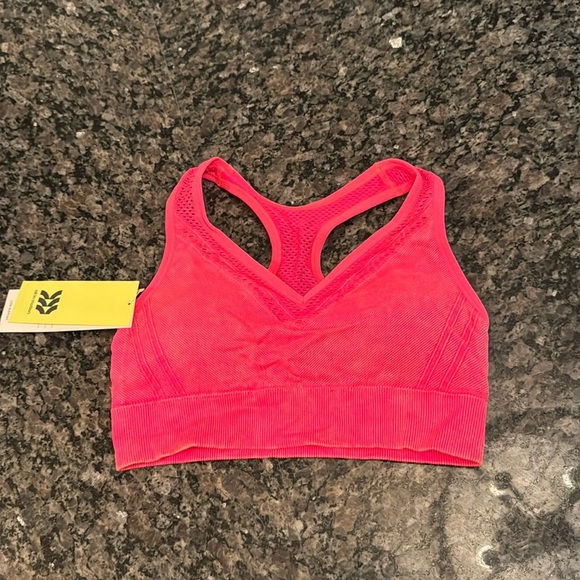 all in motion Other - All in Motion pink sport bra NWT M